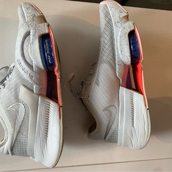 Nike Sneakers - Picture 3 of 6